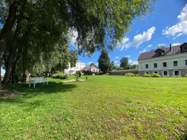 Купить дом в Калуге. Вариант № 3020904, 25, площадь -  квм, цена 2550000 рублей