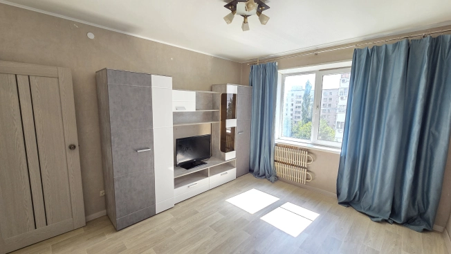 Купить двухкомнатную квартиру в Воронеже. Вариант № 1038306, 7, площадь -  квм, цена 5500000 рублей