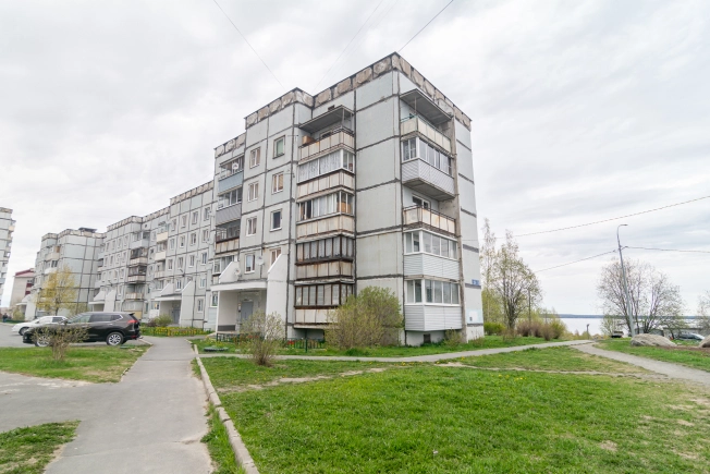 Купить квартиру на улице Дивизионный проезд в Петрозаводске. Вариант № 44300, 31, площадь -  квм, цена 5550000 рублей