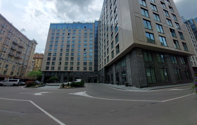 Купить квартиру в Москве. Вариант № 52878, 34, площадь -  квм, цена 110000000.0000 рублей