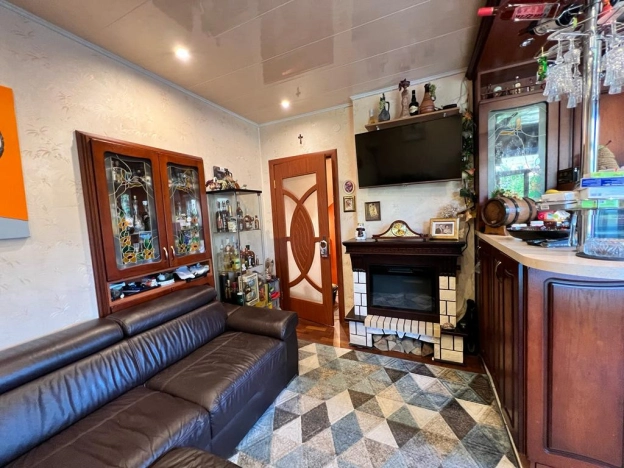 Купить четырехкомнатную квартиру в Калининграде. Вариант № 16433, 1, площадь -  квм, цена 13500000 рублей