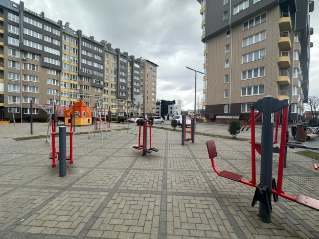 Купить квартиру в Зеленоградске. Вариант № 36195, 26, площадь -  квм, цена 10990000 рублей