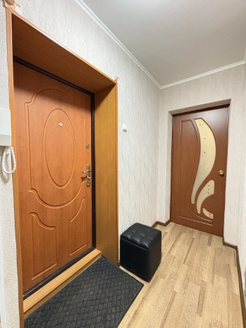 Купить двухкомнатную квартиру в Октябрьском. Вариант № 2156853, 14, площадь -  квм, цена 3370000 рублей