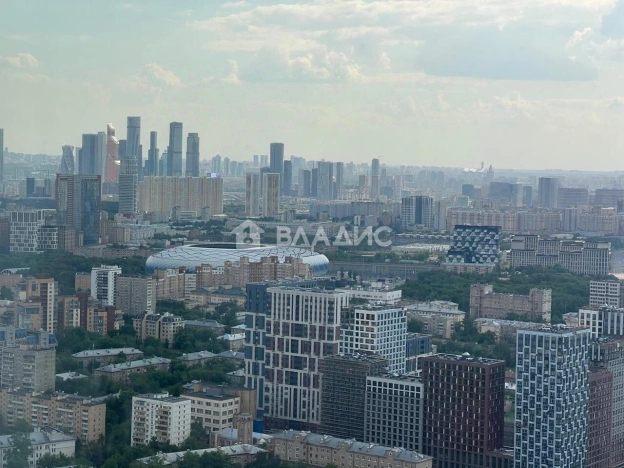 Купить квартиру в Москве. Вариант № 8462786, 8, площадь -  квм, цена 30000000 рублей