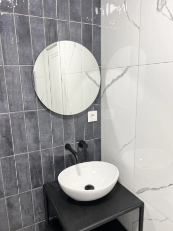 Купить квартиру на вторичке в Вологде. Вариант № 10773855, 22, площадь - квм, цена 5990000 рублей