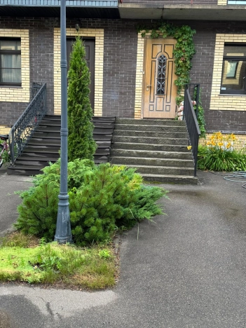 Купить таунхаус в Москве. Вариант № 9878291, 5, площадь -  квм, цена 15800000 рублей