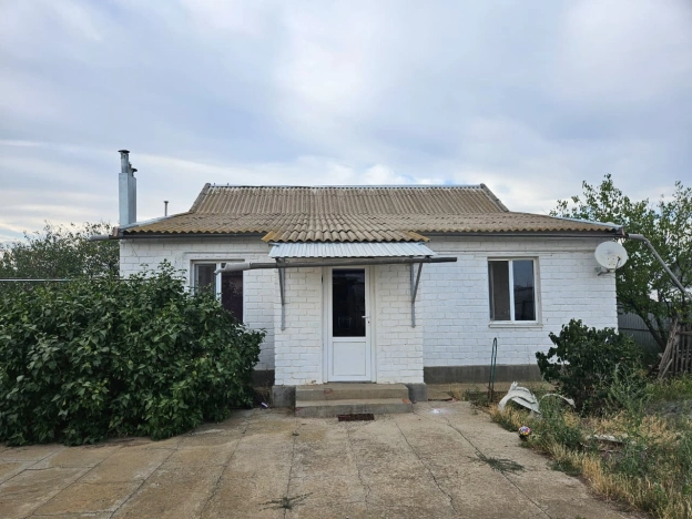 Купить дом в Элисте. Вариант № 5270522, 9, площадь -  квм, цена 3900000 рублей