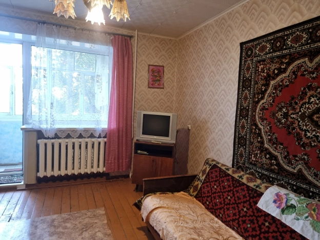 Купить двухкомнатную квартиру на улице 2-я Заводская в Владимирской области. Вариант № 8064139, 4, площадь -  квм, цена 1200000 рублей