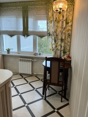 . Вариант № 3288819, 4, площадь - 67.4 квм, цена 6800000 рублей