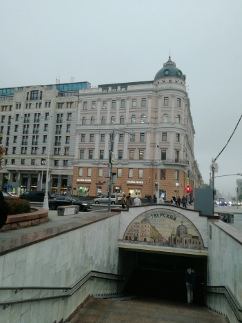 Снять коммерческую недвижимость в Москве. Вариант № 3676, 4, площадь -  квм, цена 2237760.0000 рублей