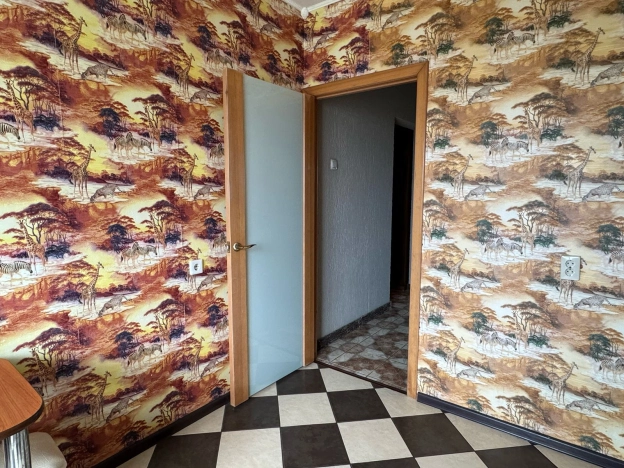 Купить однокомнатную квартиру в Обь. Вариант № 40084, 10, площадь -  квм, цена 4100000 рублей