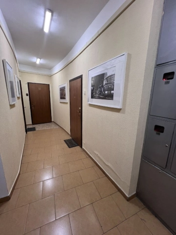 Купить квартиру в Москве. Вариант № 6159884, 13, площадь -  квм, цена 36000000 рублей