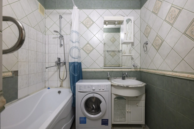 . Вариант № 2345586, 5, площадь - 67.7 квм, цена 9000000 рублей