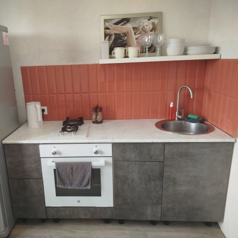 Купить двухкомнатную квартиру в Микрорайоне 15-й, Ангарск в Ангарске. Вариант № 59475, 9, площадь -  квм, цена 3500000 рублей