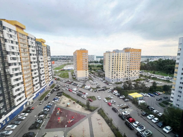 Купить трехкомнатную квартиру в Микрорайоне Арбеково, Октябрьский район в Пензе. Вариант № 2720495, 10, площадь -  квм, цена 3500000 рублей