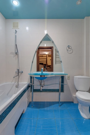 Купить четырехкомнатную квартиру в Вологде. Вариант № 53857, 17, площадь -  квм, цена 16900000 рублей