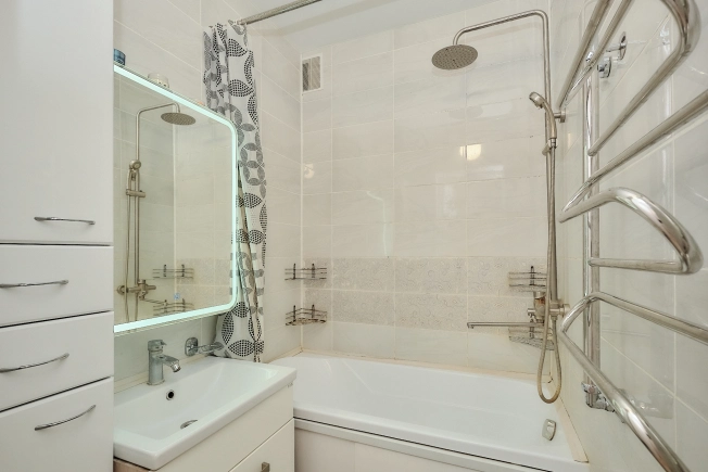 Купить трехкомнатную квартиру на улице Касимовское шоссе в Рязани. Вариант № 5525208, 11, площадь -  квм, цена 4200000 рублей