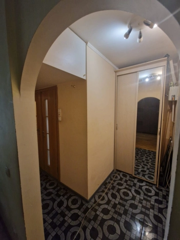 Купить квартиру в Москве. Вариант № 9692743, 9, площадь -  квм, цена 12000000 рублей