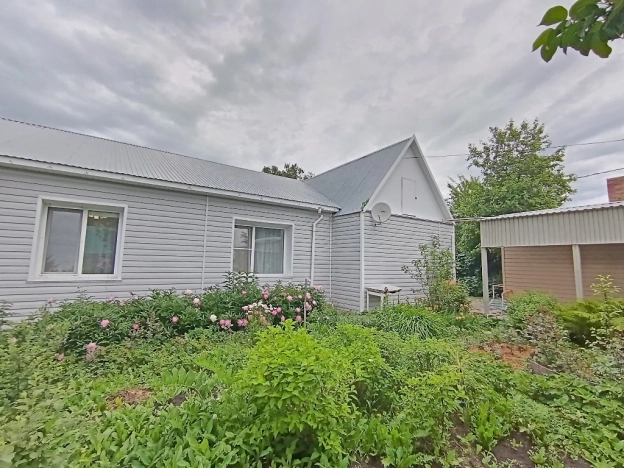 Купить дом в Омске. Вариант № 48595, 1, площадь -  квм, цена 9300000 рублей