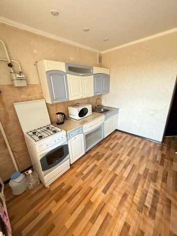 Купить двухкомнатную квартиру в Микрорайоне 4-й, Элиста в Элисте. Вариант № 2998574, 5, площадь -  квм, цена 5600000 рублей