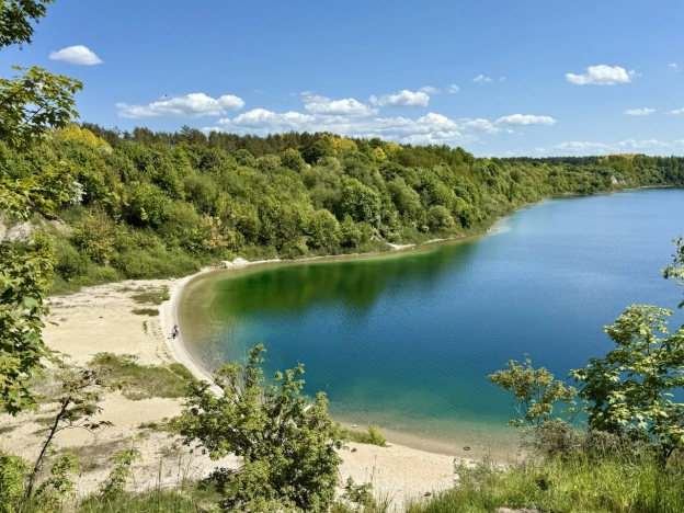 Купить земельный участок в Зеленоградске. Вариант № 36401, 0, площадь -  квм, цена 1890000 рублей