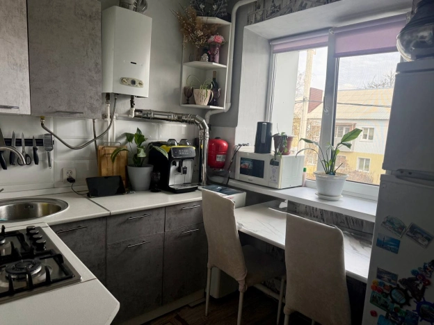 Купить двухкомнатную квартиру на улице Юбилейная в Белгородской области. Вариант № 8783056, 4, площадь -  квм, цена 2080000 рублей