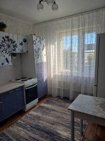 Купить трехкомнатную квартиру на улице Ильи Мухачева в Бийске. Вариант № 14263, 4, площадь -  квм, цена 5900000 рублей