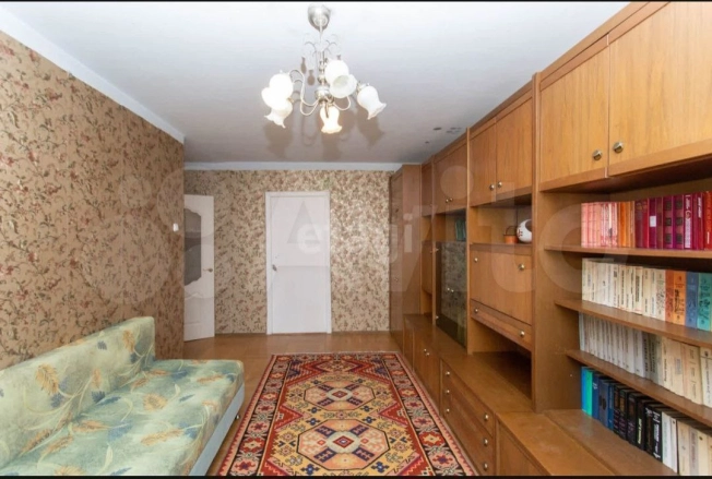 Снять квартиру в Тобольске. Вариант № 9324665, 1, площадь -  квм, цена 40000 рублей