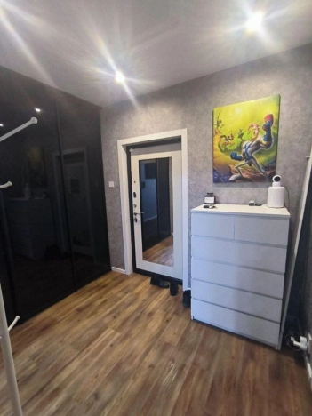 Купить квартиру в районе Первомайский в Новосибирске. Вариант № 10806896, 1, площадь - квм, цена 5600000 рублей