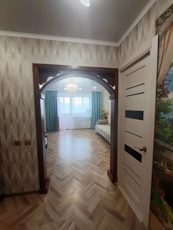 Купить однокомнатную квартиру в Тюменской области. Вариант № 56197, 6, площадь -  квм, цена 3600000 рублей