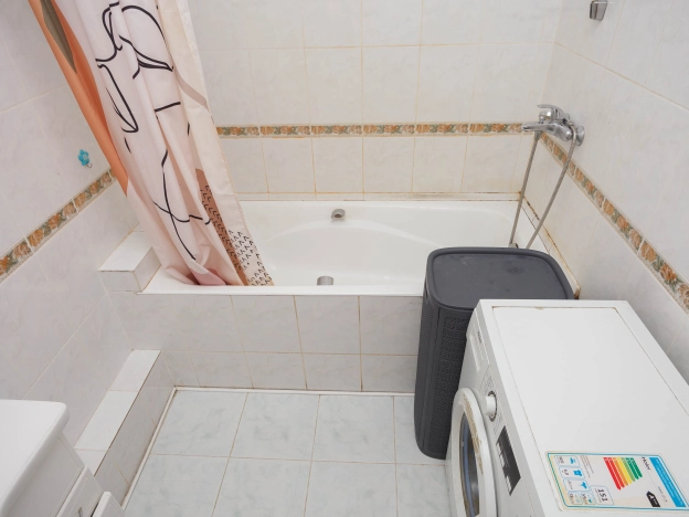 Купить трехкомнатную квартиру в Новосибирске. Вариант № 8141737, 16, площадь -  квм, цена 16300000 рублей