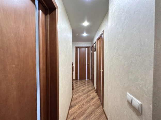 Купить многокомнатную квартиру у метро Волгоградский проспект в Москве. Вариант № 10242910, 32, площадь -  квм, цена 26000000 рублей