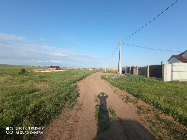 Купить земельный участок на улице Заречная в Республике Калмыкия. Вариант № 7946, 2, площадь -  квм, цена 600000 рублей