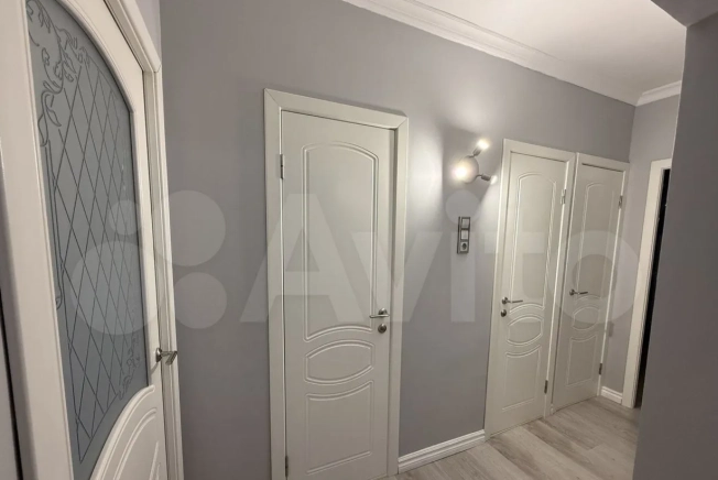 Купить трехкомнатную квартиру на улице 6-я Линия в Ростовской области. Вариант № 6147976, 9, площадь -  квм, цена 6000000 рублей