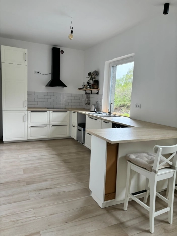 Купить дом в Южно-Сахалинске. Вариант № 60856, 8, площадь -  квм, цена 15300000 рублей