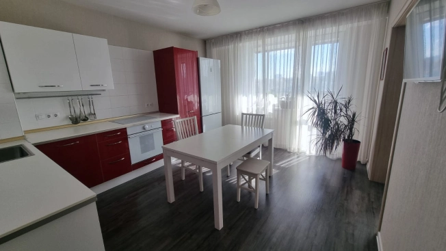 Купить однокомнатную квартиру в ЦАО в Новосибирске. Вариант № 5355589, 3, площадь -  квм, цена 10450000 рублей