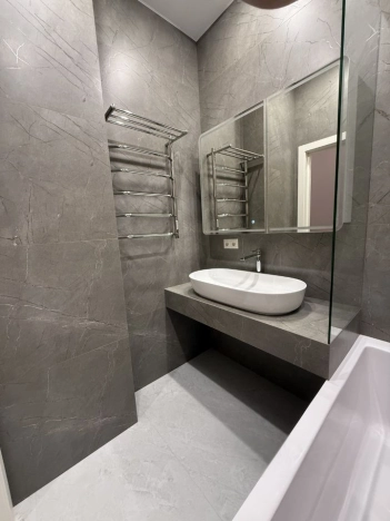 Купить квартиру в Москве. Вариант № 10009158, 7, площадь -  квм, цена 37970000 рублей