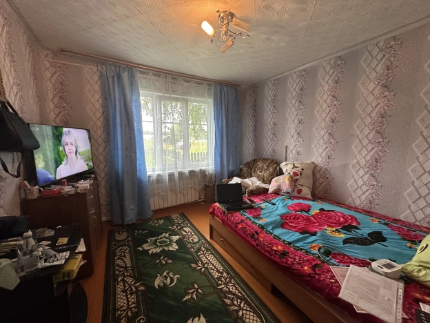 Купить трехкомнатную квартиру в Республике Коми. Вариант № 53770, 0, площадь -  квм, цена 650000 рублей