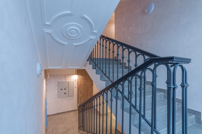 Купить четырехкомнатную квартиру в Вологде. Вариант № 21004, 7, площадь -  квм, цена 18000000 рублей