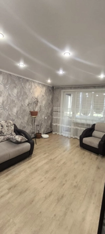 Купить многокомнатную квартиру в Бийске. Вариант № 14613, 11, площадь -  квм, цена 5480000 рублей