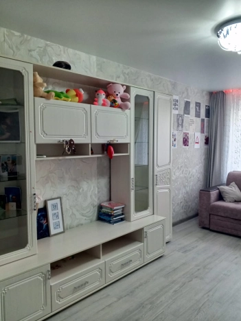 Купить трехкомнатную квартиру в Воронеже. Вариант № 5280473, 6, площадь -  квм, цена 4800000 рублей