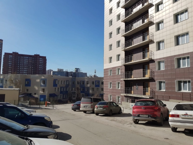 Купить трехкомнатную квартиру у метро Гагаринская в Новосибирске. Вариант № 23820, 13, площадь -  квм, цена 8990000 рублей