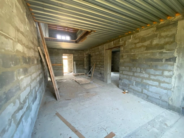 Купить дом в Южно-Сахалинске. Вариант № 12171, 16, площадь -  квм, цена 9500000 рублей