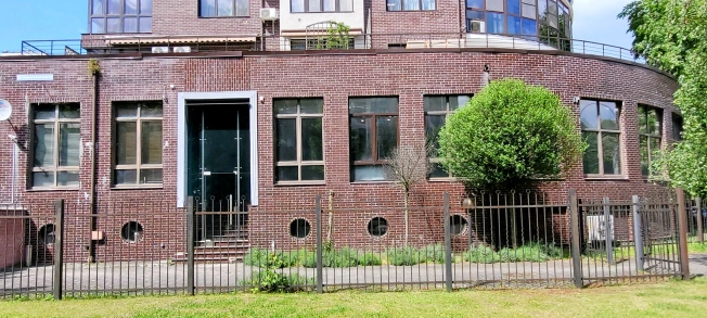 Снять коммерческую недвижимость в Калининграде. Вариант № 48003, 2, площадь -  квм, цена 300000 рублей