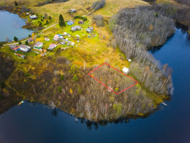 Купить земельный участок в Республике Карелия. Вариант № 14415, 0, площадь -  квм, цена 1000000 рублей