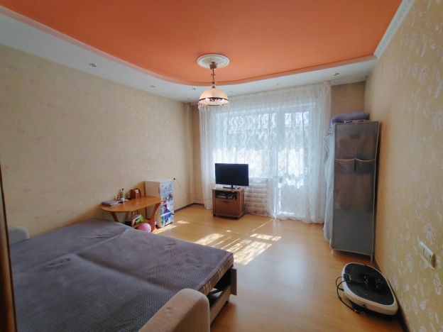 Купить двухкомнатную квартиру на улице переулок Николая Липового в Бийске. Вариант № 5921962, 2, площадь -  квм, цена 4750000 рублей