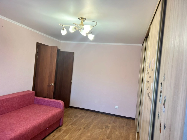 Снять квартиру в Тобольске. Вариант № 7578984, 3, площадь -  квм, цена 40000 рублей