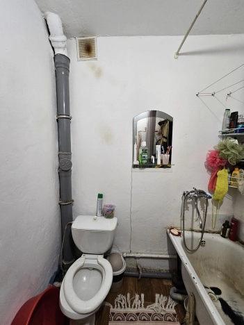 Купить однокомнатную квартиру в районе Дзержинский в Волгограде. Вариант № 18485, 8, площадь -  квм, цена 2650000 рублей