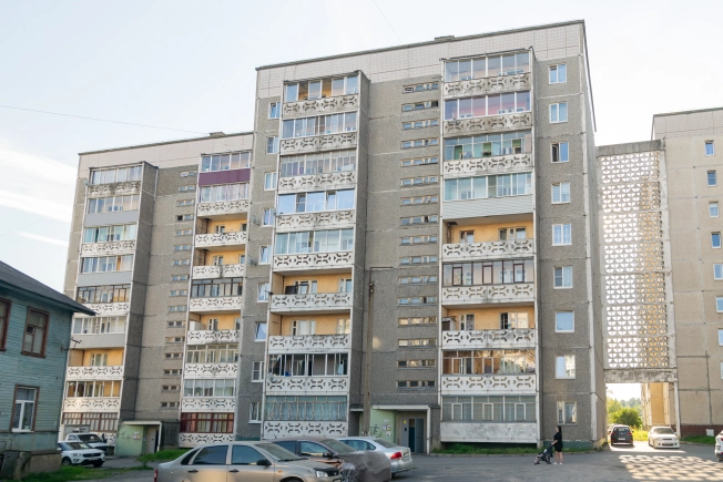 Купить однокомнатную квартиру в Республике Карелия. Вариант № 1040602, 22, площадь -  квм, цена 2990000 рублей