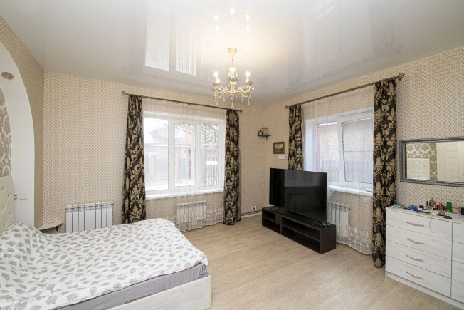 Купить дом на улице Школьная в Нижегородской области. Вариант № 8684619, 23, площадь -  квм, цена 24150000 рублей